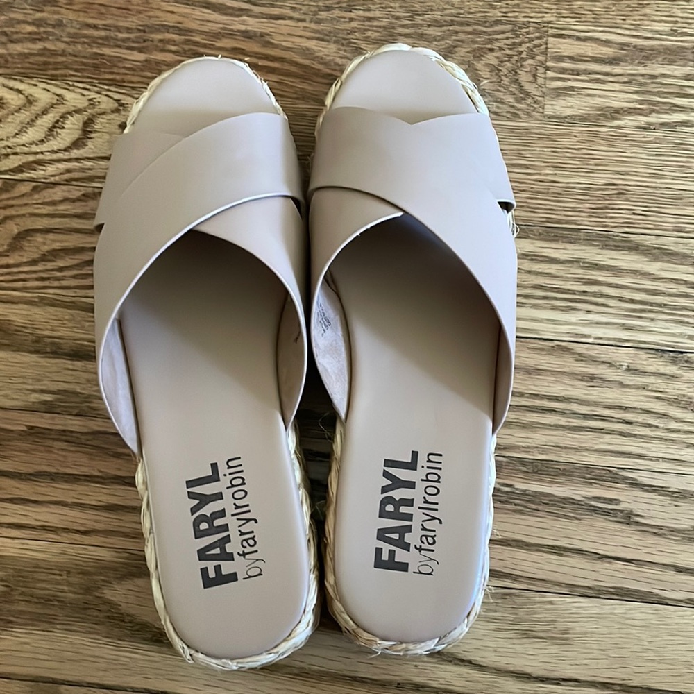 Faryl by farylrobin: platform slides